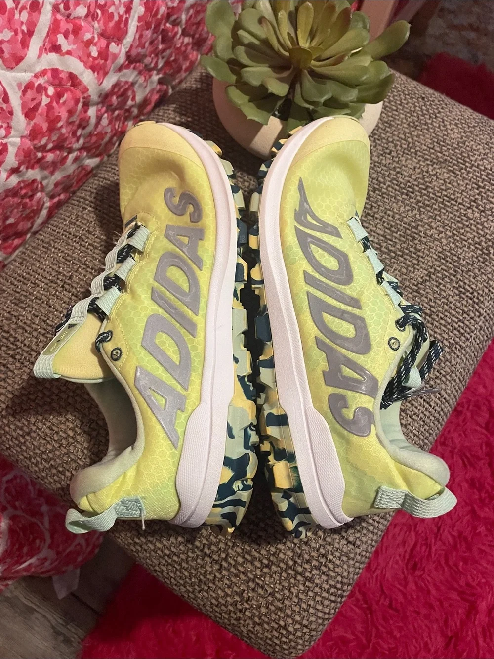 adidas lightweight women’s